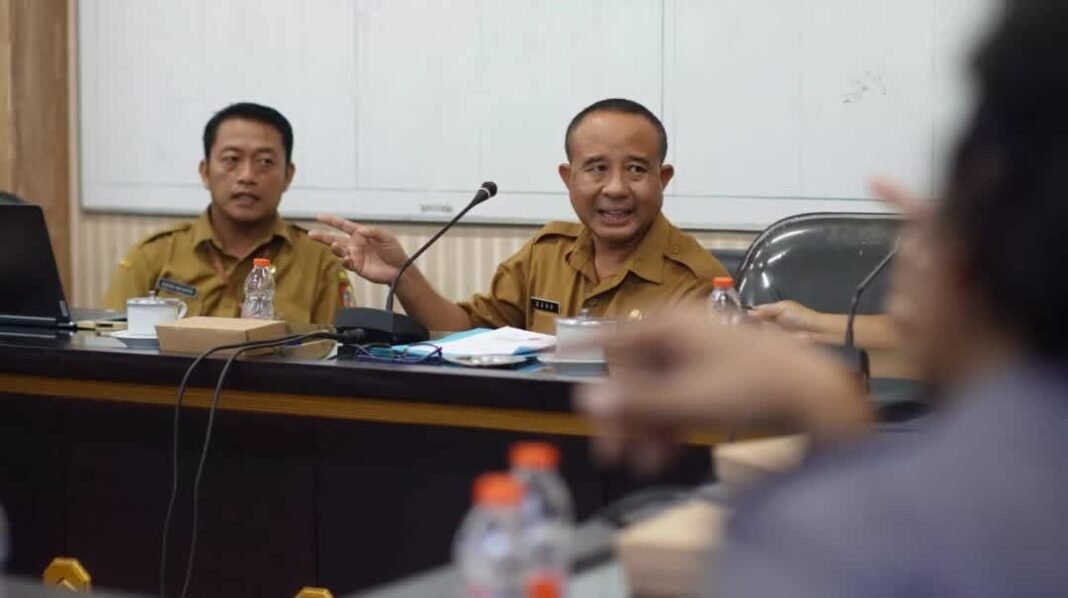 Status Pegawai Honorer Jember, ASN Jember, Kebijakan Tenaga Honorer Jember, DPRD Jember, Pansus Jember, Tenaga Honorer,