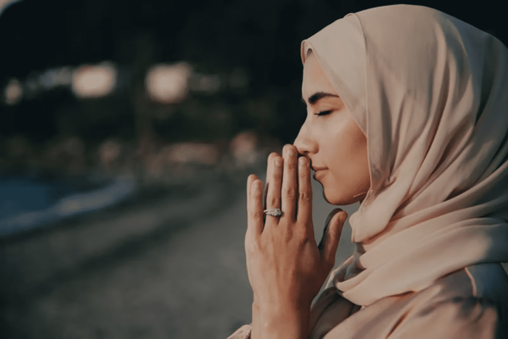 baper dalam islam, cara mengatasi baper dalam islam, mengatasi baper, baper menurut islam, ketenangan hati, dzikir dan doa, sabar dalam islam, mengontrol emosi