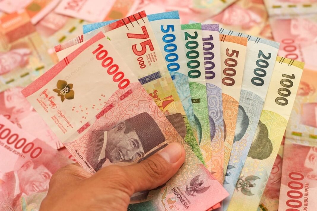 UMR Papua, Upah Minimum Papua, Gaji 2024 Papua, UMR Tertinggi Indonesia, UMR Terbaru Papua, Kenaikan UMR Papua
