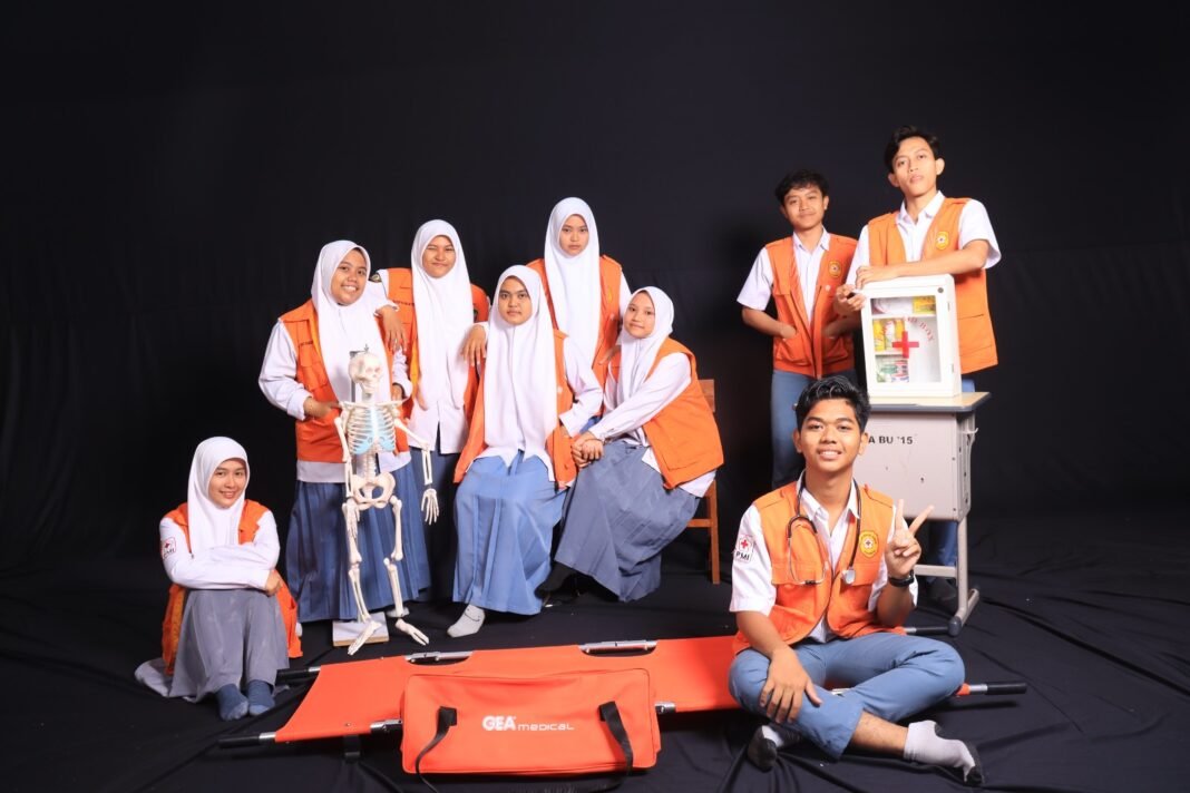 Contoh Visi Misi Ketua PMR yang Inspiratif