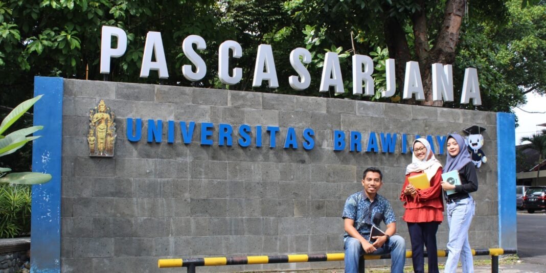 pascasarjana adalah pilihan