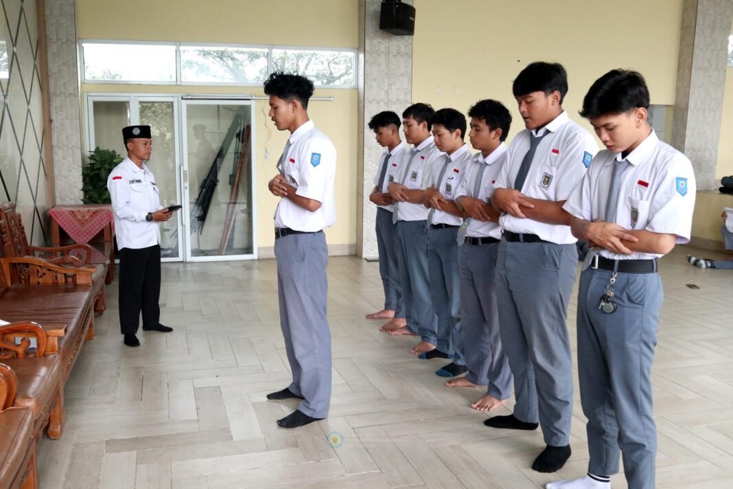 singkatan uprak adalah