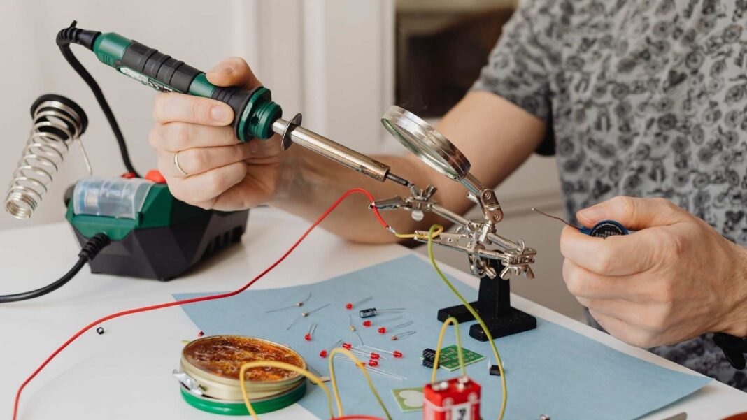 ulasan tentang solder adalah