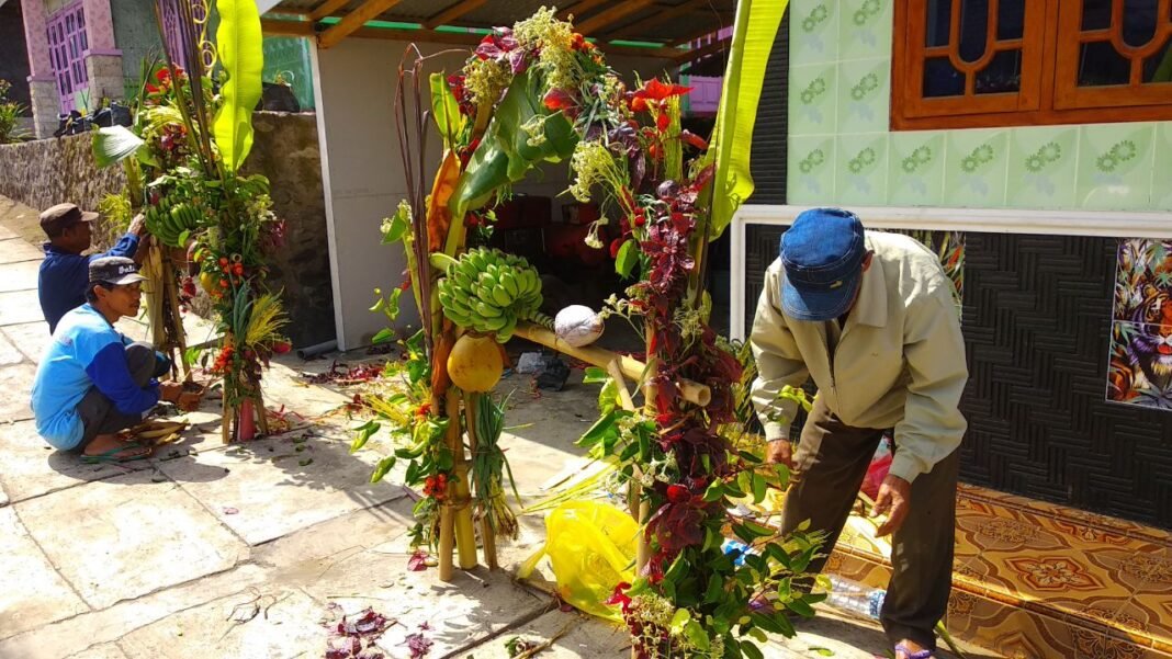 Memahami Filosofi Ongkek Adalah Simbol Syukur