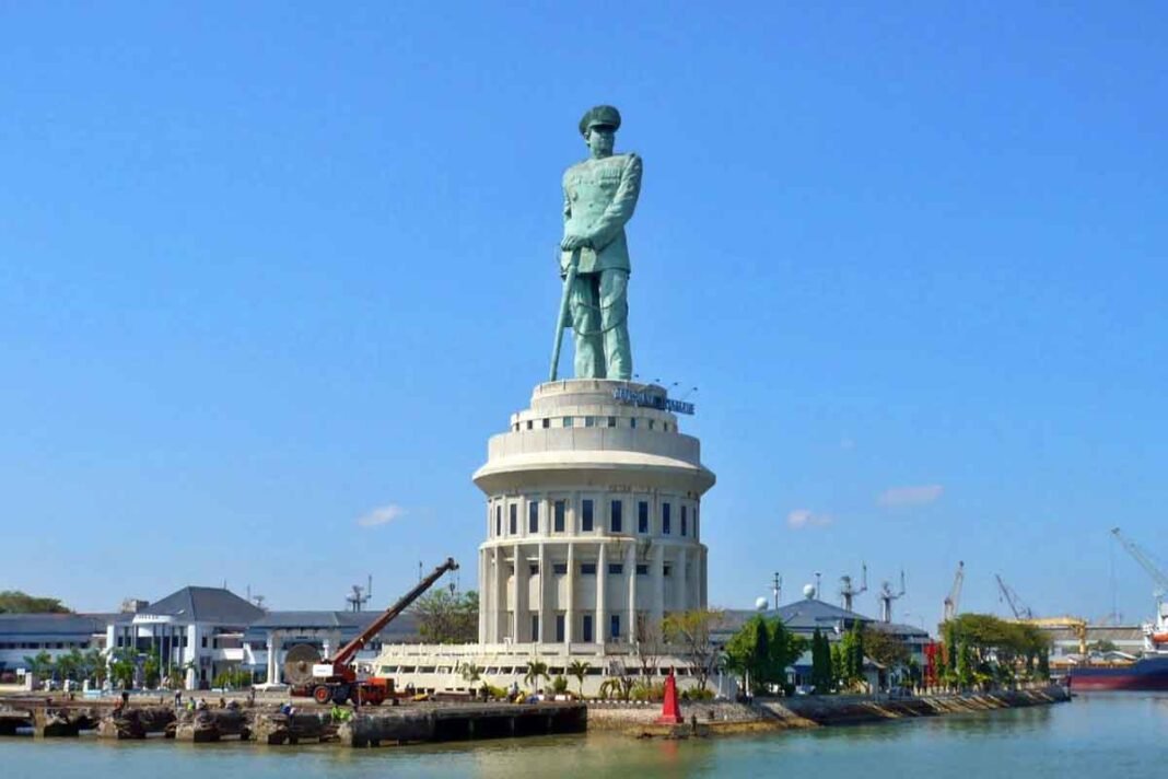 Memahami Arti dan Makna Monumen Adalah Jembatan Waktu