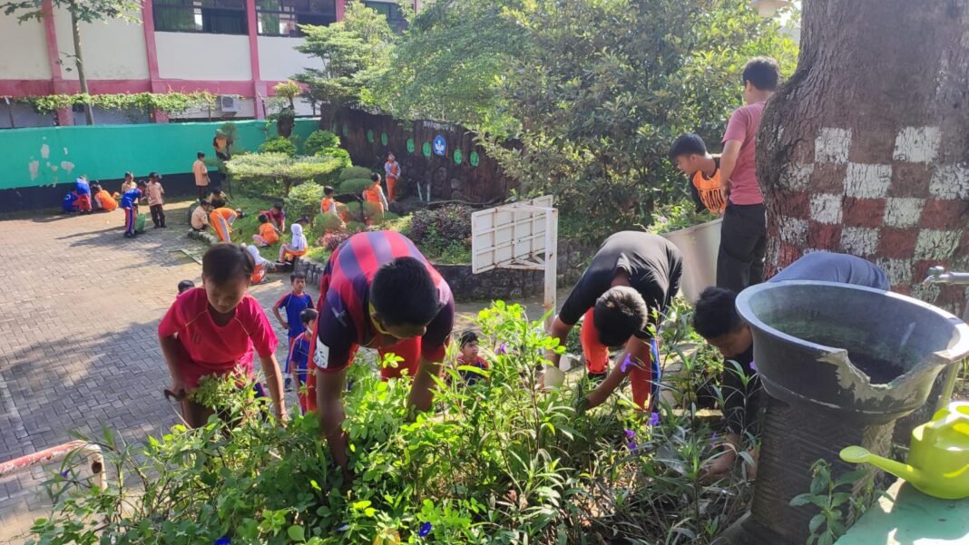 Mengapa Siswa Perlu Memahami Contoh Tanggung Jawab Disekolah?