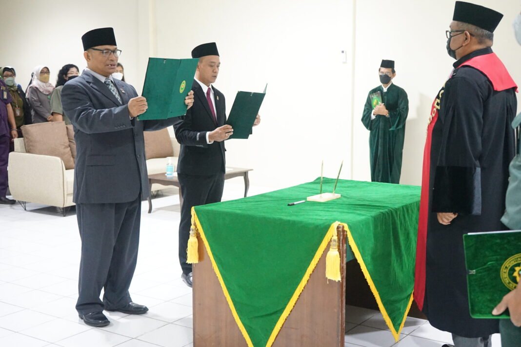 Memahami Lebih Dekat Apa Itu Panitera