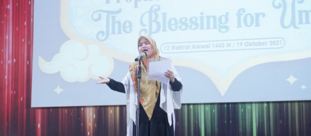 Deretan Puisi Islami Terbaik untuk Bangkit dari Keterpurukan