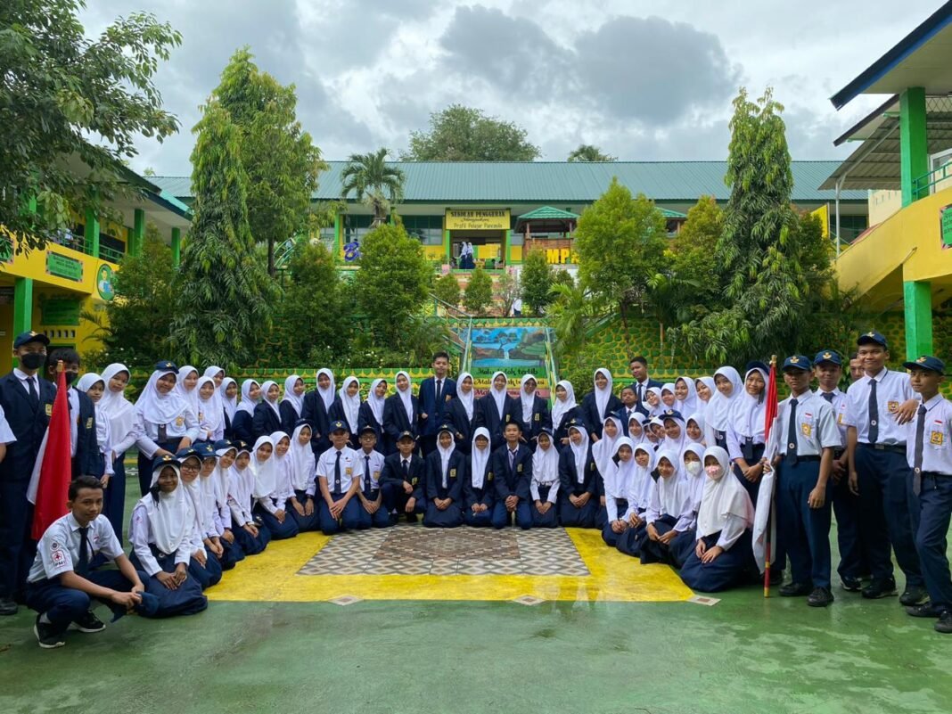 Memahami Esensi dan Tugas Anggota OSIS secara Umum