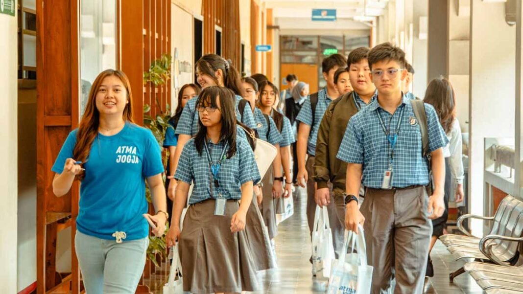 Mengapa Penting Mengetahui Jurusan di SMA Apa Saja?