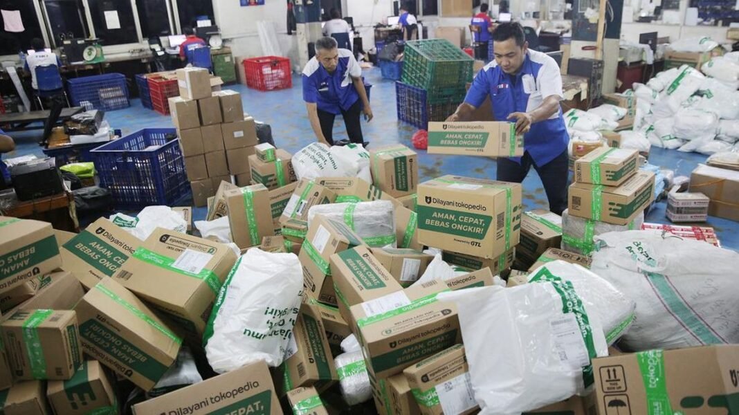 Memahami Arti Sedang Transit dalam Status Pengiriman